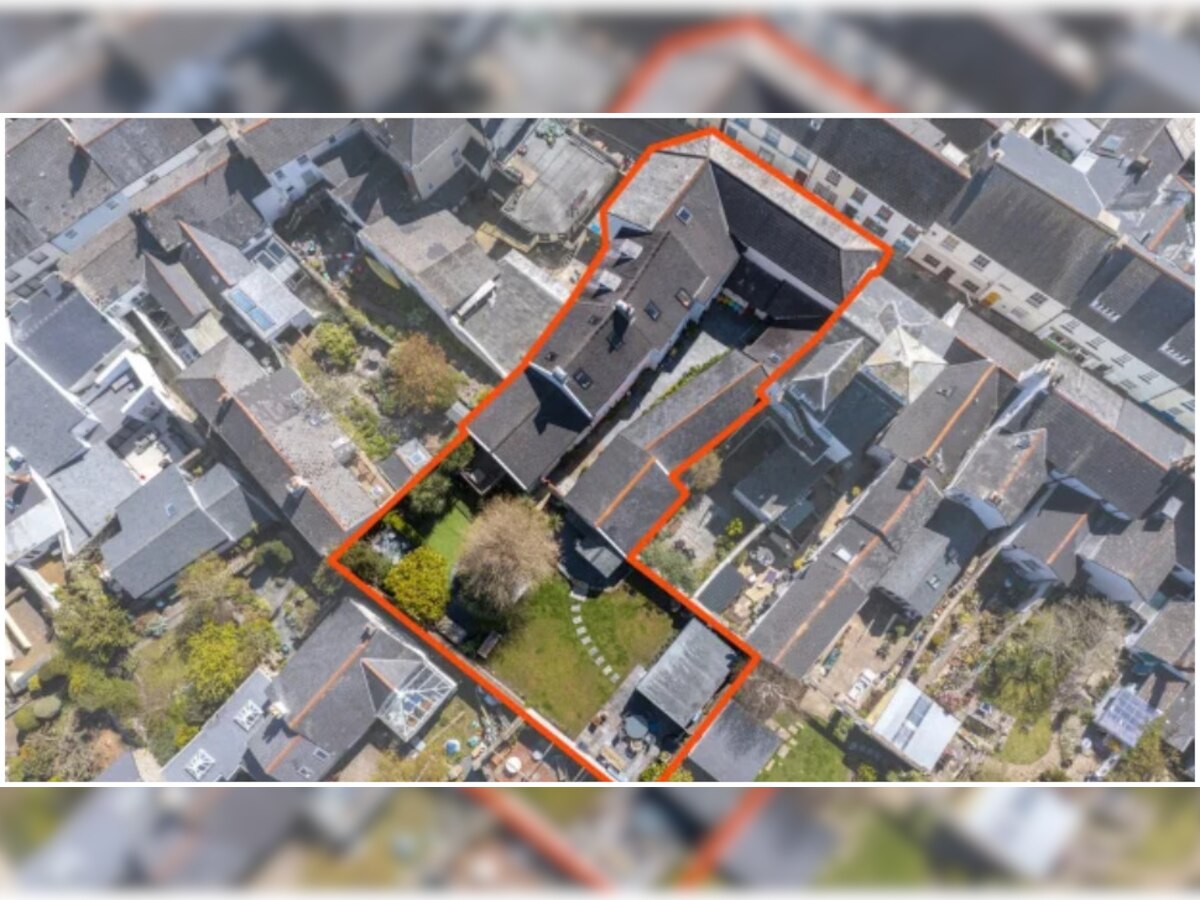 mysterious village within a village viral photos in england appledore