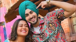 नेहा कक्कड़ ने शेयर की Without Makeup फोटोज, पति रोहनप्रीत ने कह डाली ऐसी बात