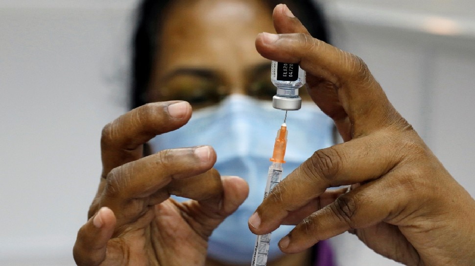 Covid-19 को मात दे चुके लोगों के लिए टीके की 1 डोज ही काफी, BHU के वैज्ञानिकों का दावा