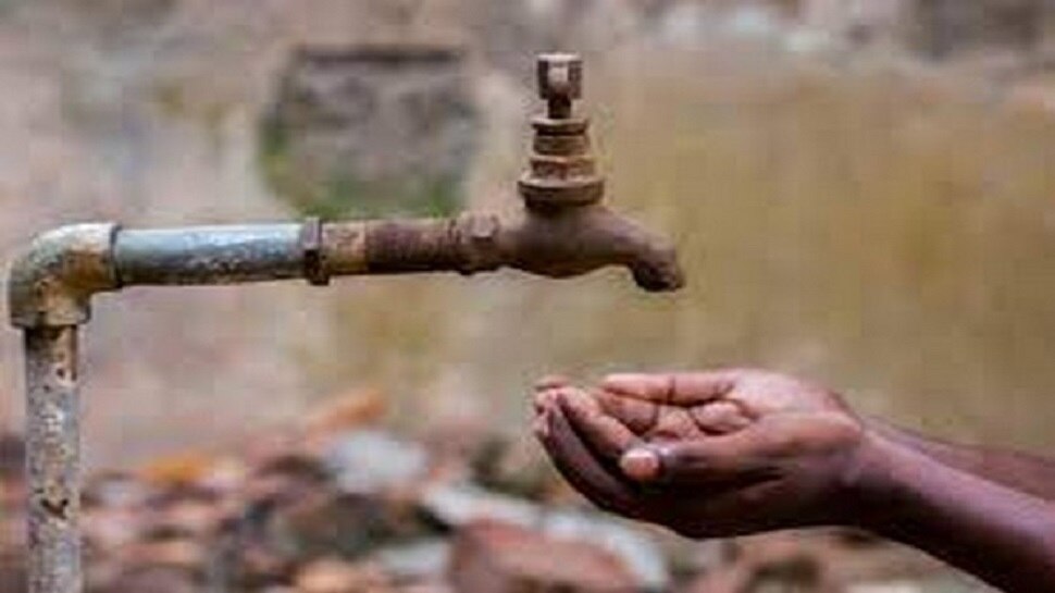 Bokaro: आदिवासी गांव में पीने के पानी को तरस रहे लोग! ग्रामीणों की शिकायतों को अनदेखा कर रहा विभाग