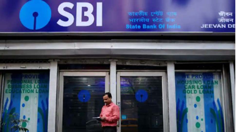 SBI के खुलने और बंद होने का वक़्त बदल गया, बैंक जाने से पहले जान लें ये अहम जानकारी