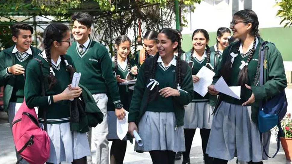 CBSE के बाद CISCE और हरियाणा बोर्ड की भी 12वीं की परीक्षाएं रद्द