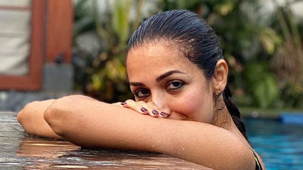 Malaika Arora के लिए फिर छलका Arjun Kapoor का प्यार, कहा- वो मुझे भीतर से बाहर तक जानती हैं Malaika Arora के लिए फिर छलका Arjun Kapoor का प्यार, कहा- वो मुझे भीतर से बाहर तक जानती हैं