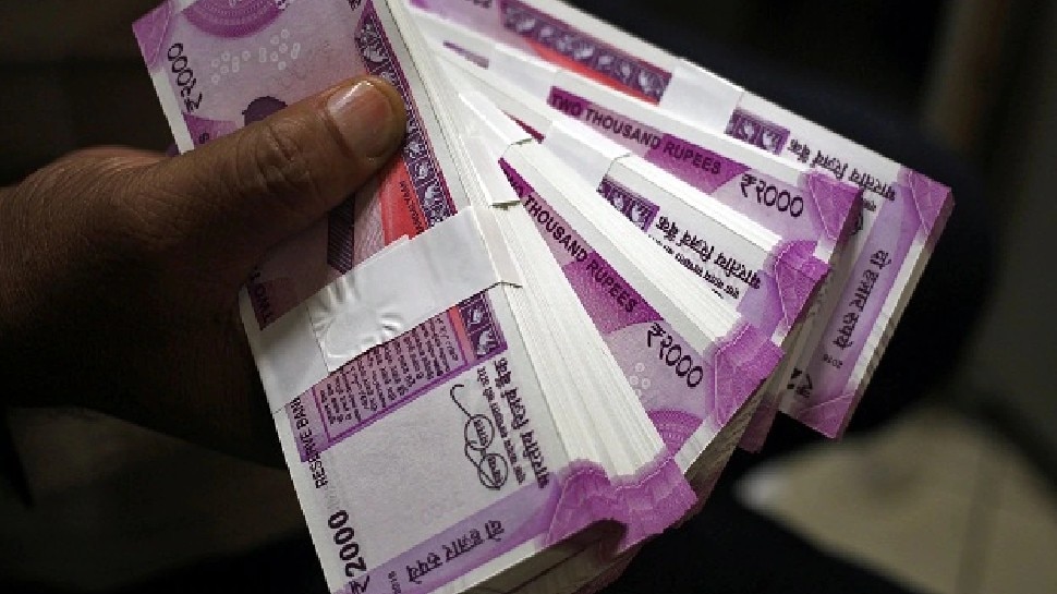 रोजाना बचाएं सिर्फ 500 रुपये! रिटायरमेंट से पहले बन जाएंगे करोड़पति, जानिए क्या करना होगा