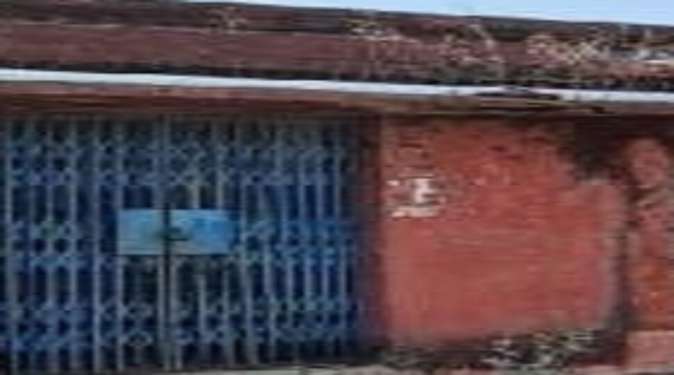 Bokaro: सिमुलिया उप स्वास्थ्य केंद्र को चालू करने की उठी मांग, ग्रामीण बोले- जल्द हो शुरू