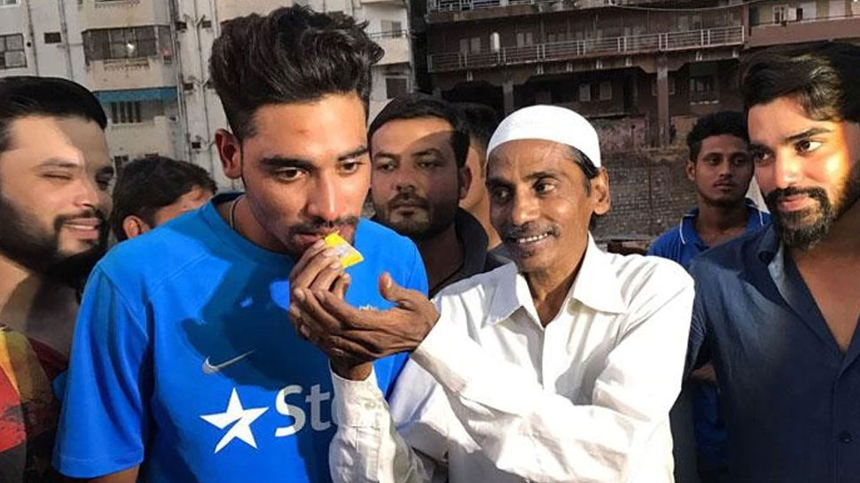 पिता के खोने के बाद Ravi Shastri की इस बात का पड़ा था Mohammed Siraj पर गहरा असर