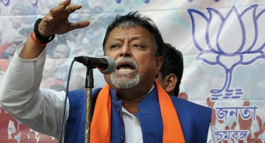 मुकुल रॉय को पीएम मोदी ने किया फोन, बंगाल की राजनीति में बढ़ गई हलचल