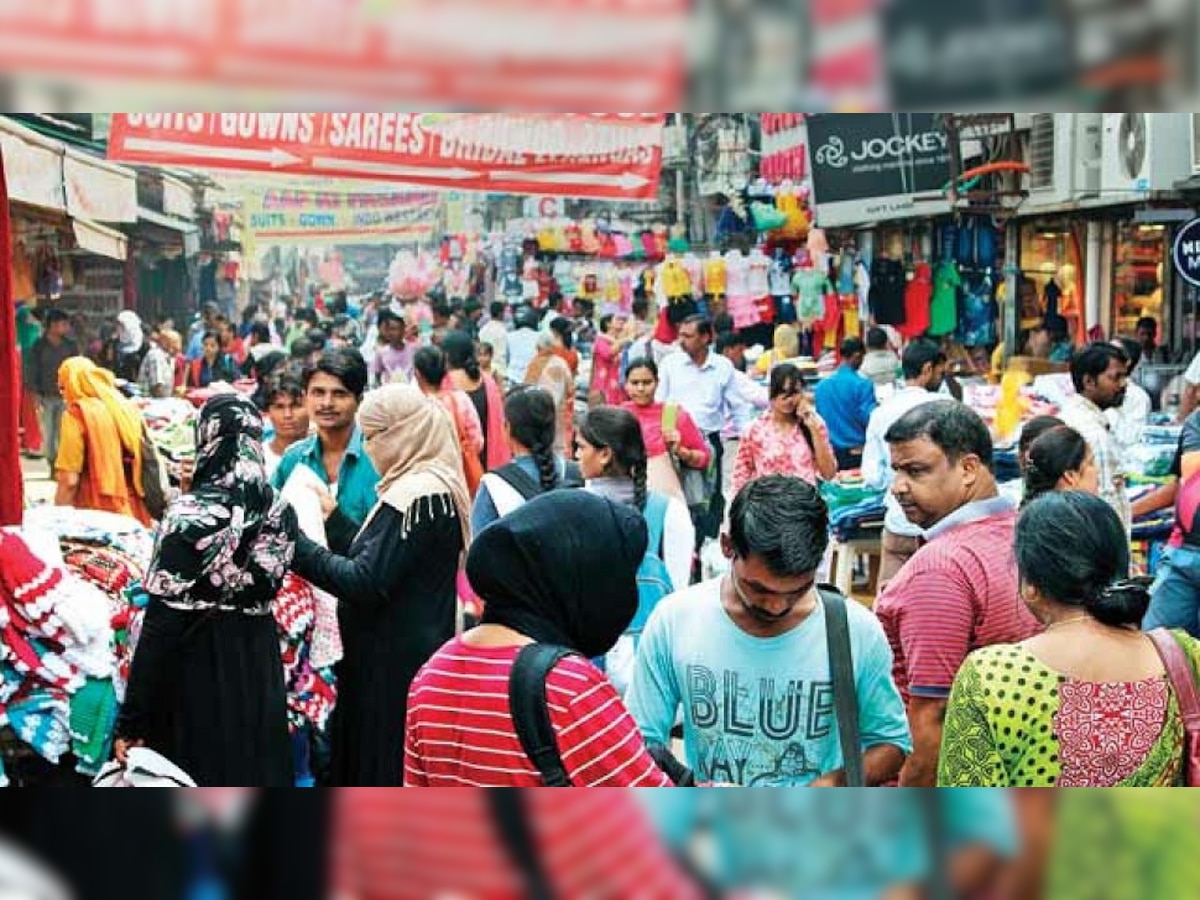 मॉडिफाइड लॉकडाउन में नियमों का पालन नहीं किया जा रहा. (प्रतीकात्मक तस्वीर)