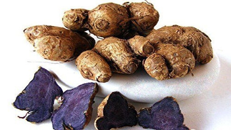 Black Turmeric Uses in Astrology: Tips to get wealth and business progress  through black turmeric remedies | घर पर ही करें Black Turmeric से ये आसान  उपाय, फिर देखें इसके चमत्कारिक लाभ | |