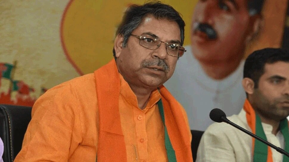 चिरंजीवी योजना से निजी अस्पताल में इलाज क्यों नहीं कर रहे?: सतीश पूनिया