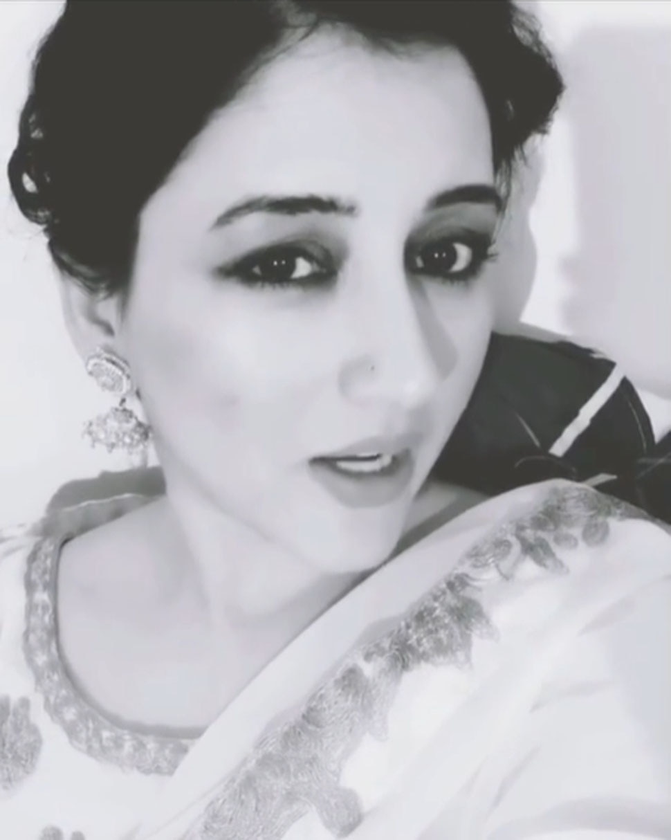 मधुबाला की हमशक्ल कहलाती हैं प्रियंका Madhubala Look alike Priyanka