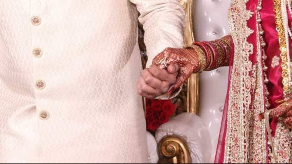 सूरत में लुटेरी दुल्हन ने कर्नाटक के व्यापारी को लगाया दो लाख का चूना, शादी के कुछ ही समय बाद हुई फरार