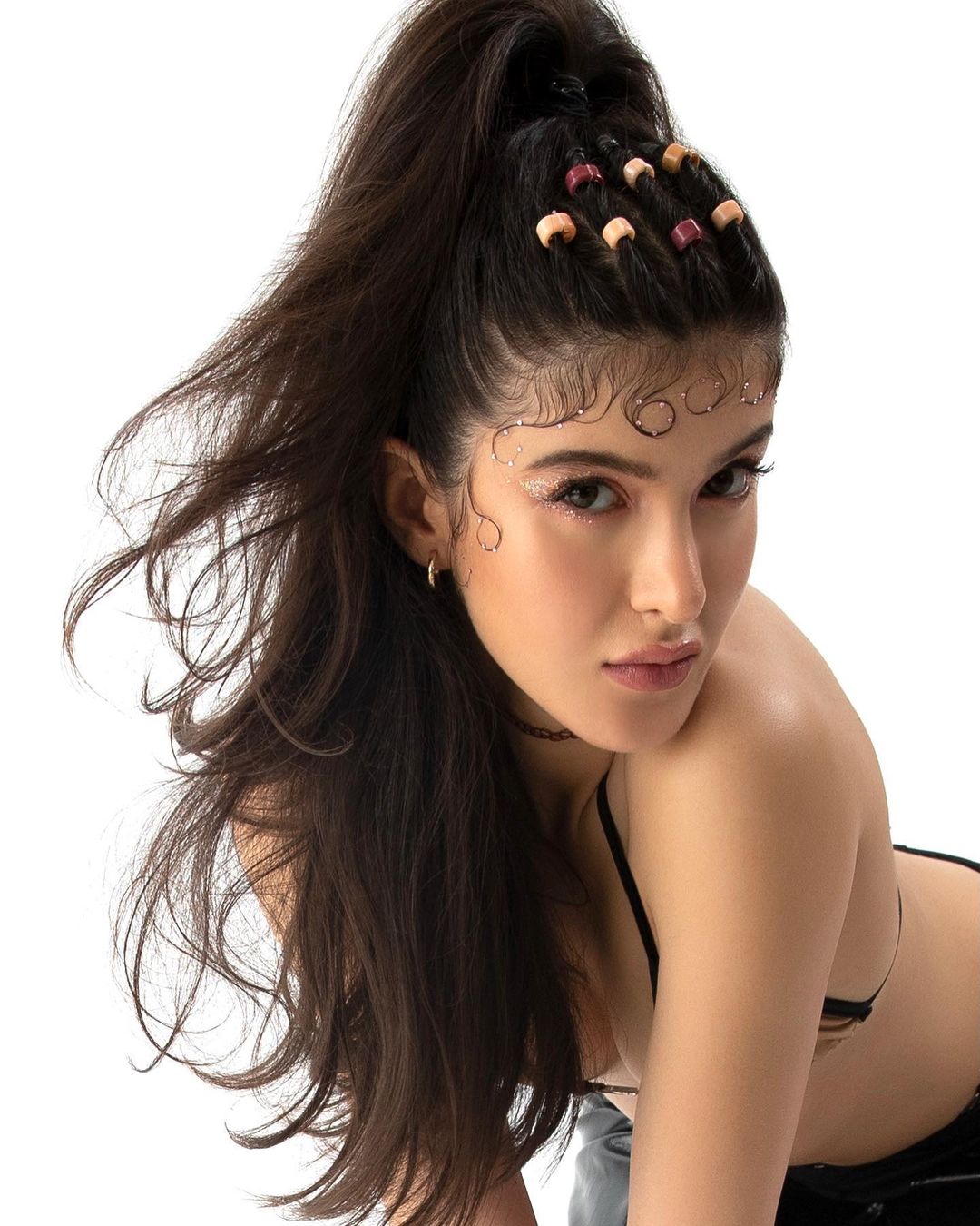 बोल्ड पोज हो रहे वायरल Shanaya Kapoor Glamorous Picture
