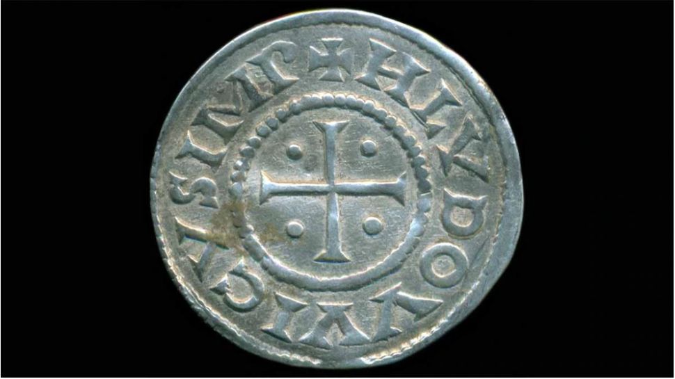 लूट मार से बचने के लिए फिरौती Old French coins found in northern Poland2