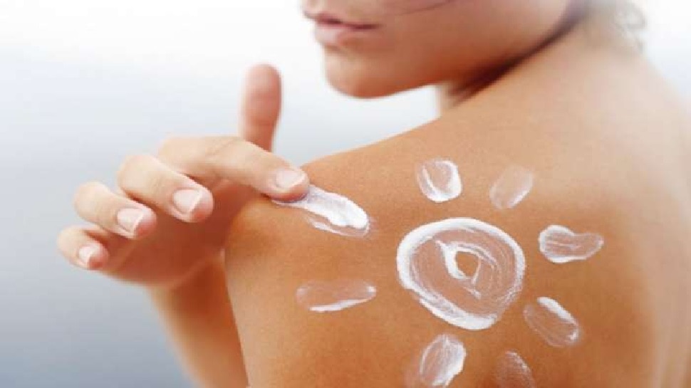 सनस्क्रीन का इस्तेमाल use of sunscreen for anti aging