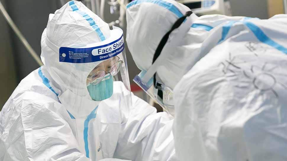 Coronavirus: पिछले 24 घंटों में आए सिर्फ इतने मरीज, 10 लाख से कम हुए एक्टिव मामले Coronavirus: पिछले 24 घंटों में आए सिर्फ इतने मरीज, 10 लाख से कम हुए एक्टिव मामले