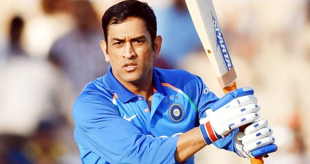 MS Dhoni ने दोस्त की जान बचाने के लिए भेजा था हेलिकॉप्टर, किस्मत ने दे दी मौत