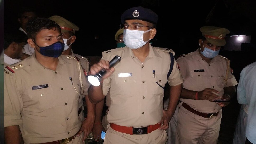 आगरा: निर्माणाधीन मकान की गिरी छत, 3 बच्चों की मौत, 6 लोग घायल