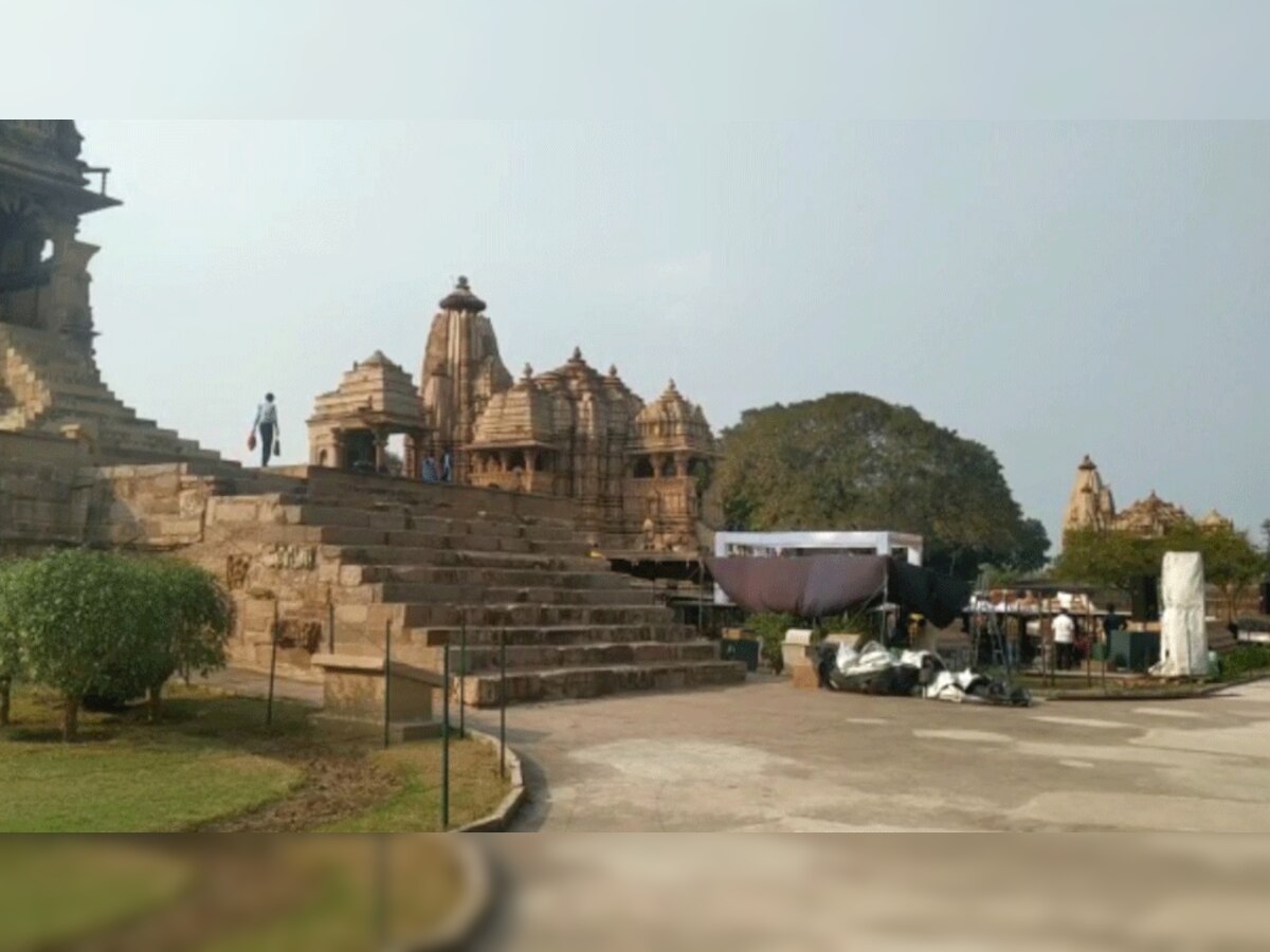 अनलॉक हुए खजुराहों के मंदिर