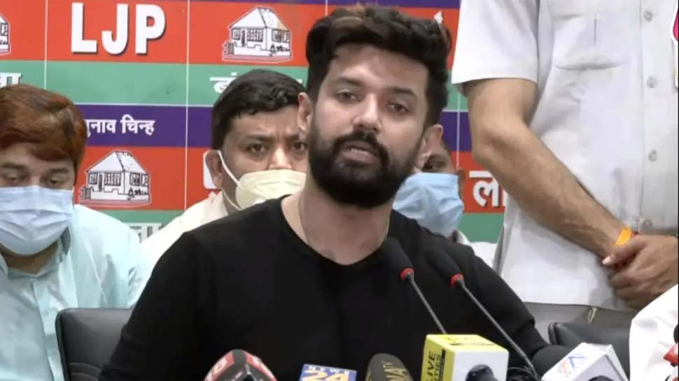 चिराग का नीतीश पर वार: पहले दलित-महादलित को बांटा, अब LJP में फूट डाली, वह नहीं चाहते कि दलित आगे बढ़े चिराग का नीतीश पर वार: पहले दलित-महादलित को बांटा, अब LJP में फूट डाली, वह नहीं चाहते कि दलित आगे बढ़े