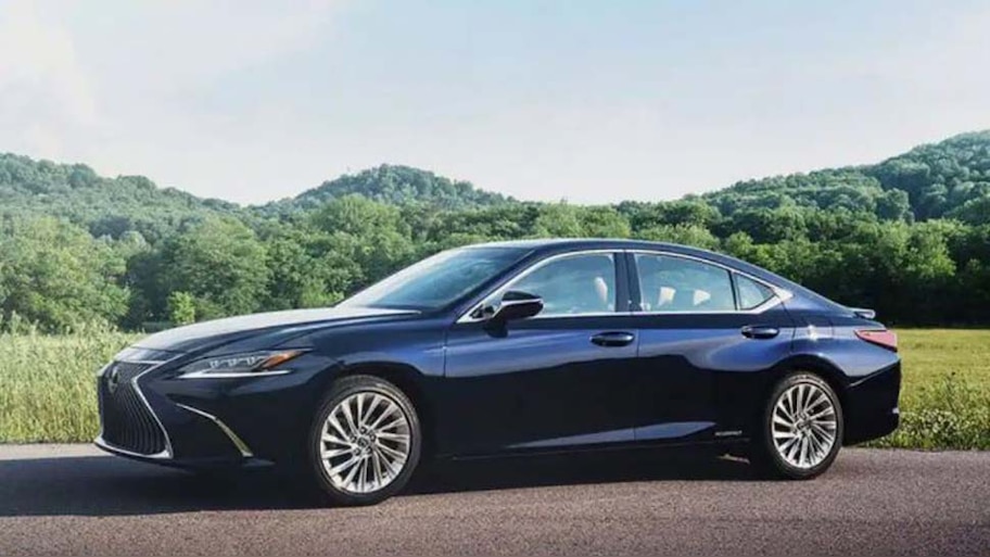 क्या होती है Hybrid Car, क्या इसे ख़रीदना है फ़ायदे का सौदा?