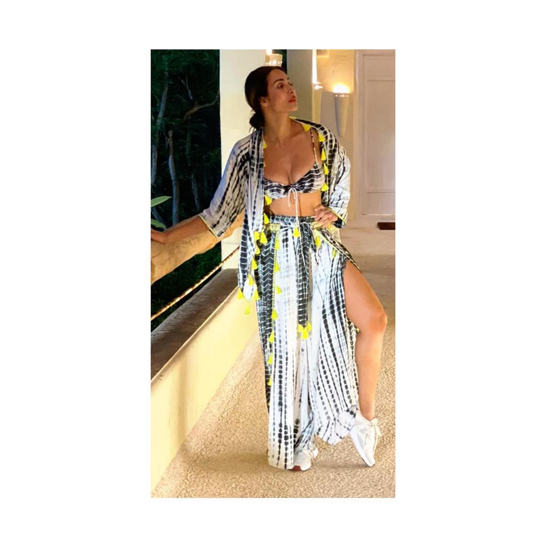 ऐसी है मलाइका की ड्रेस Malaika Arora stunning look