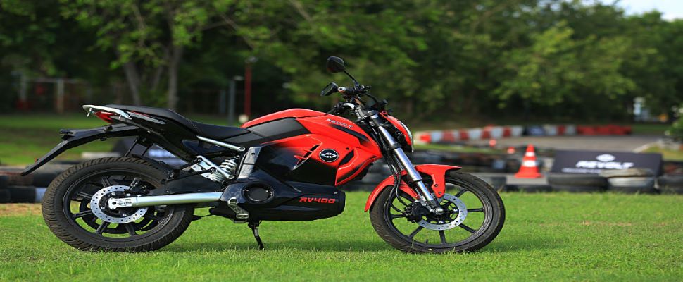 Revolt Motors slashes price of electric bike RV400
