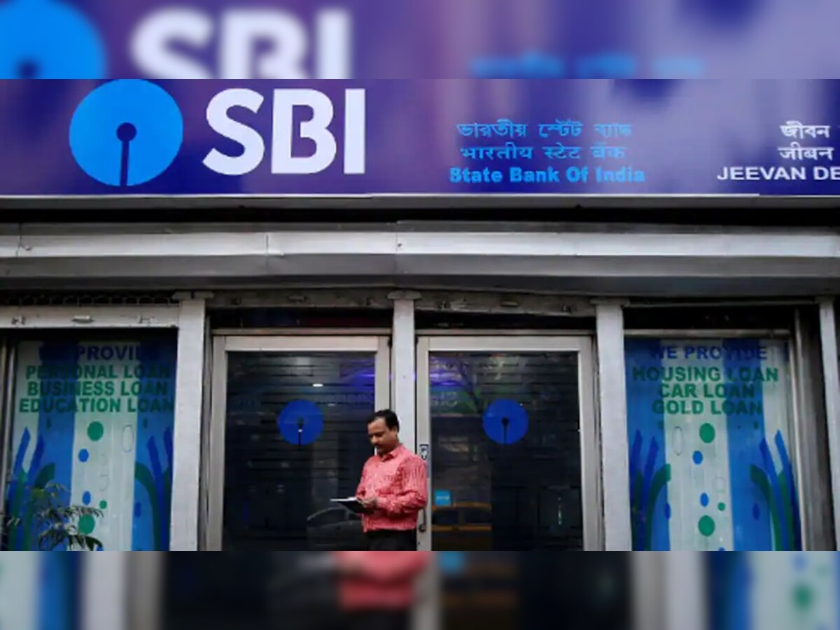 SBI ने बदले नियम, 1 जुलाई से ATM से पैसे निकालना होगा महंगा, गरीब तबके पर बढ़ेगा बोझ