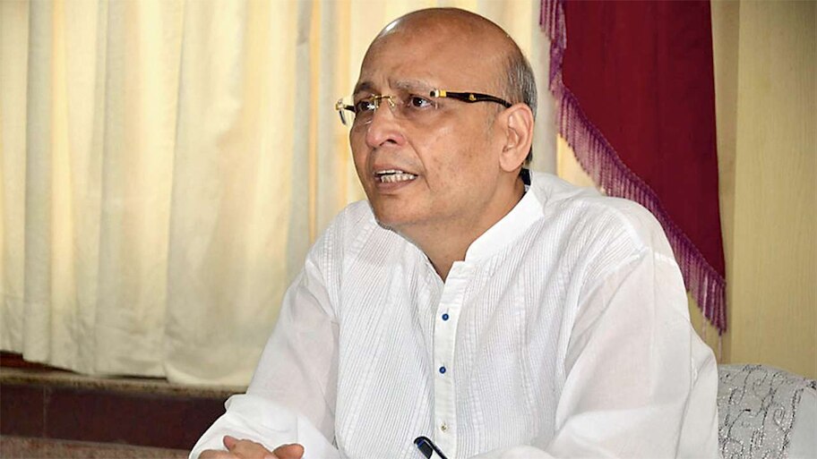 "ॐ के उच्चारण से योग में नहीं आएगी ताकत, अल्लाह कहने से कम नहीं होगी शक्ति"
