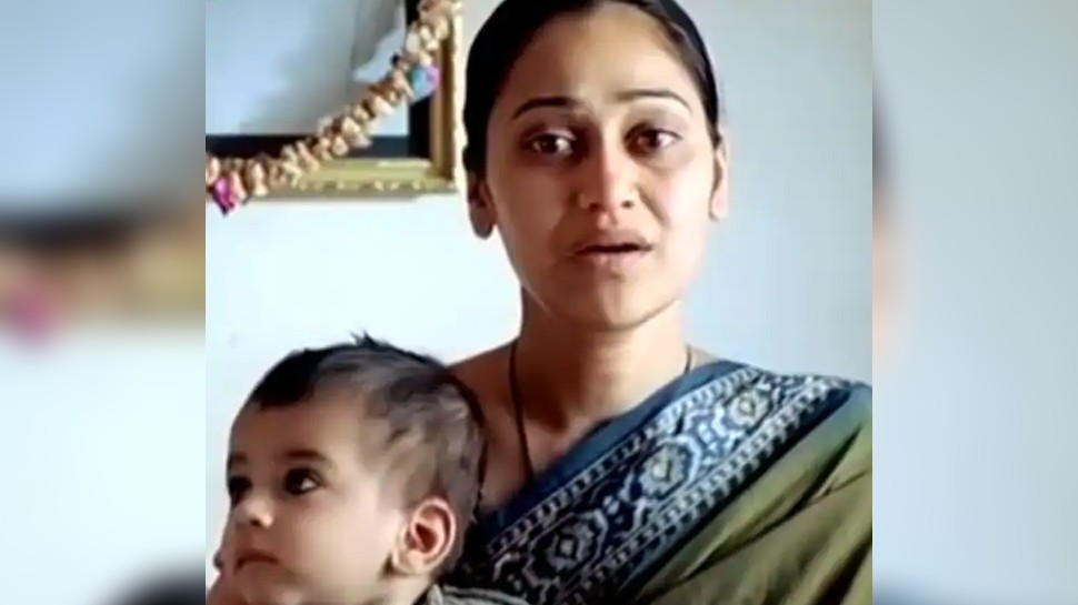 सी कंपनी Disha Vakani in C Kkompany movie