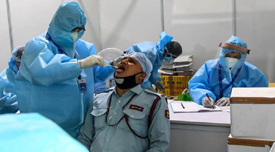 Corona in India: देश में थमी कोरोना की रफ्तार, 91 दिन बाद सामने आए 50 हजार से कम नए मामले
