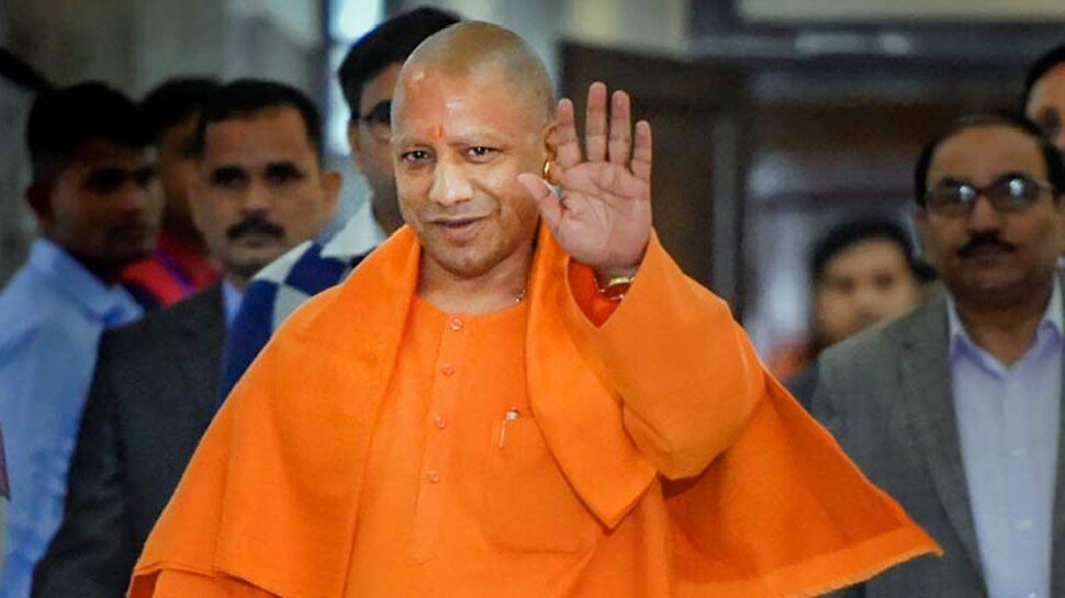 UP: बीजेपी की हो रही बड़ी बैठक, CM Yogi Adityanath समेत सभी मंत्री शामिल