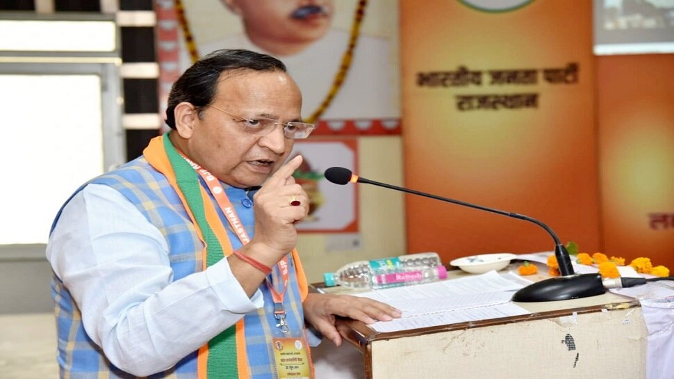 गलत बयानबाजी करने वाले बीजेपी नेताओं पर होगी कार्रवाई: अरुण सिंह गलत बयानबाजी करने वाले बीजेपी नेताओं पर होगी कार्रवाई: अरुण सिंह