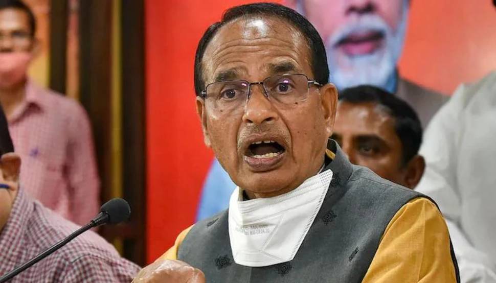 CM शिवराज सिंह ने दिग्विजय सिंह को बताया तालिबानी मानसिकता वाला व्यक्ति, जानें वजह CM शिवराज सिंह ने दिग्विजय सिंह को बताया तालिबानी मानसिकता वाला व्यक्ति, जानें वजह