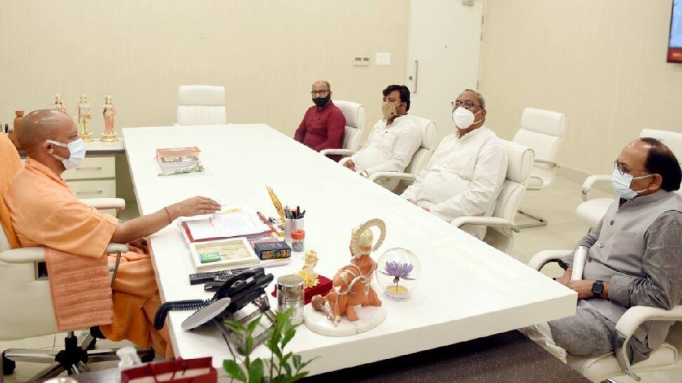 UP: संजय निषाद की CM Yogi और केशव मौर्य से मुलाकात, UP चुनाव से पहले की ये मांग