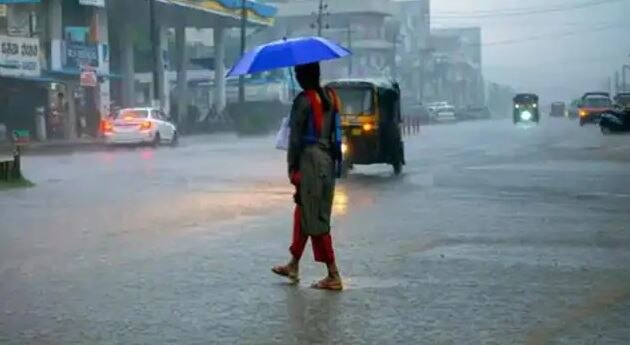 Weather,Monsoon Update: यूपी-बिहार में जारी रहेगी बारिश, दिल्ली में इस दिन पहुंचेगा मॉनसून