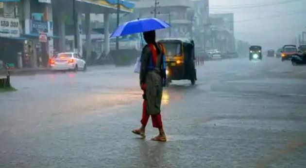 Weather,Monsoon Update: यूपी-बिहार में जारी रहेगी बारिश, दिल्ली में इस दिन पहुंचेगा मॉनसून 