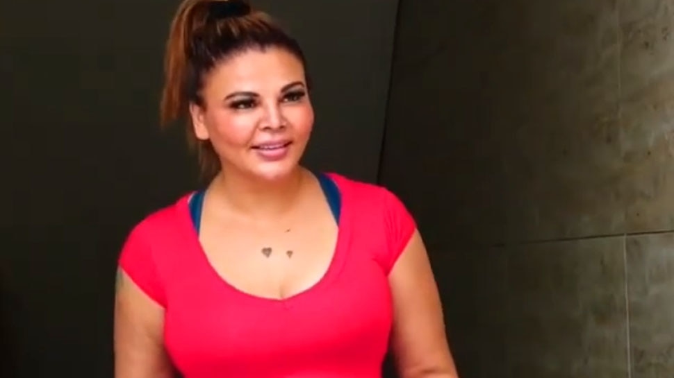 सॉन्ग प्रमोशन के लिए Rakhi Sawant को ऑटो ड्राइवर्स का सहारा? कही मजेदार बात