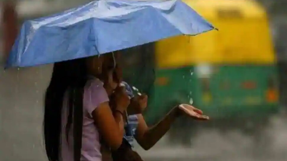 Delhi: आज दिल्ली-एनसीआर में हो सकती है बारिश, चिलचिलाती गर्मी से मिलेगी राहत