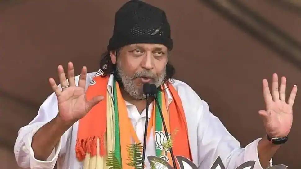 'भड़काऊ' बयान मामले में आज फिर पुलिस के सामने पेश होंगे मिथुन चक्रवर्ती