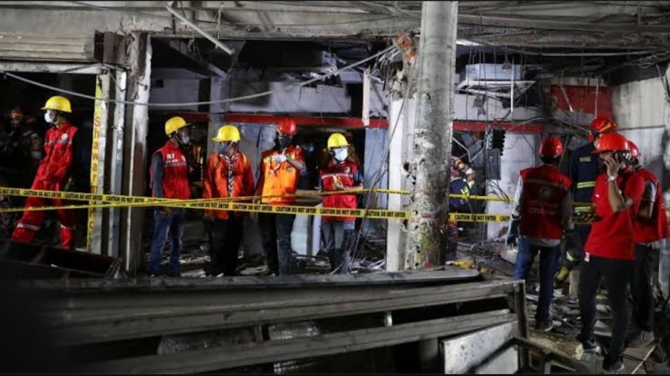 ढाका में भीषण विस्फोट: सात लोगों की मौत, करीब 400 अन्य घायल
