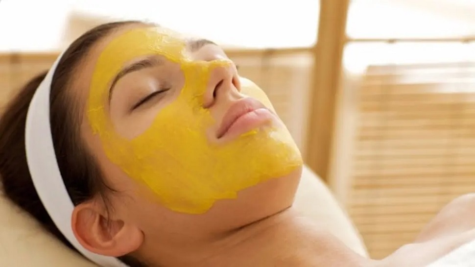 Oily Face Treatment: बेसन से दूर करें अपने चेहरे का सारा तेल, त्वचा खुलकर लेगी सांस