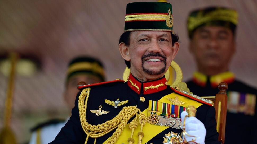 cannot-celebrate-christmas-publicly-know-brunei-s-weird-fact