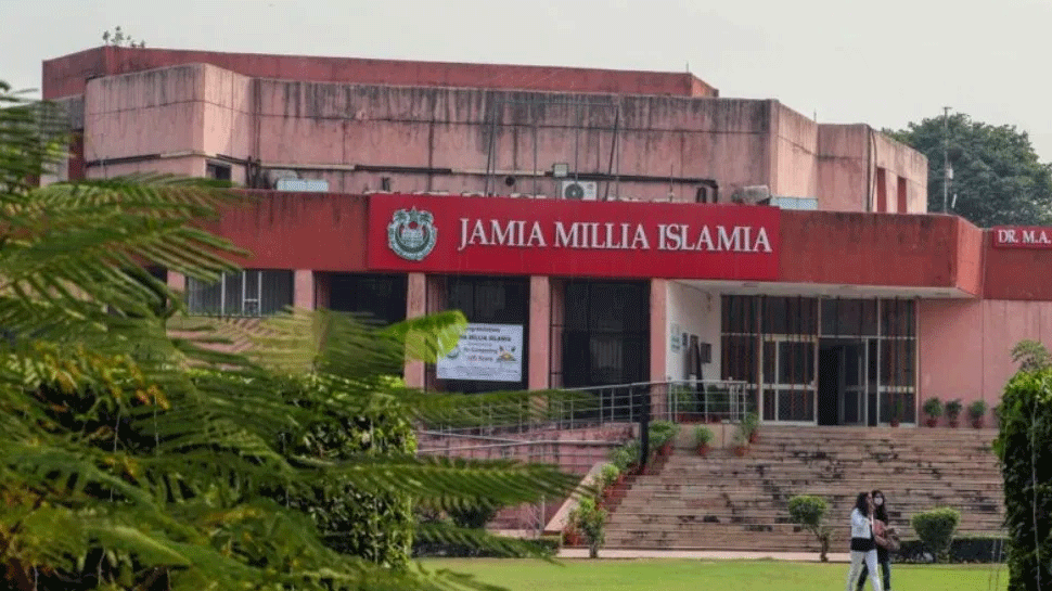 जामिया के स्टूडेंट को मिला ब्रिटेन का प्रतिष्ठ अवॉर्ड, कोरोना काल में किया ये काम जामिया के स्टूडेंट को मिला ब्रिटेन का प्रतिष्ठ अवॉर्ड, कोरोना काल में किया ये काम