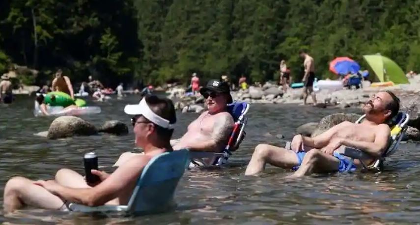 Canada में गर्मी ने तोड़े सारे रिकॉर्ड, 50 Degrees Celsius के करीब पारा; 69 लोगों की मौत