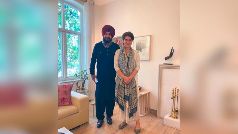 पंजाब कांग्रेस विवाद के बीच प्रियंका गांधी से मिले नवजोत सिंह सिद्धू