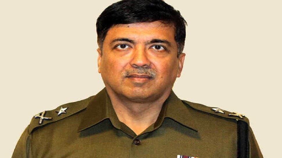 जानिए कौन हैं आईपीएस मुकुल गोयल, जो बन सकते हैं उत्तर प्रदेश के नए डीजीपी?