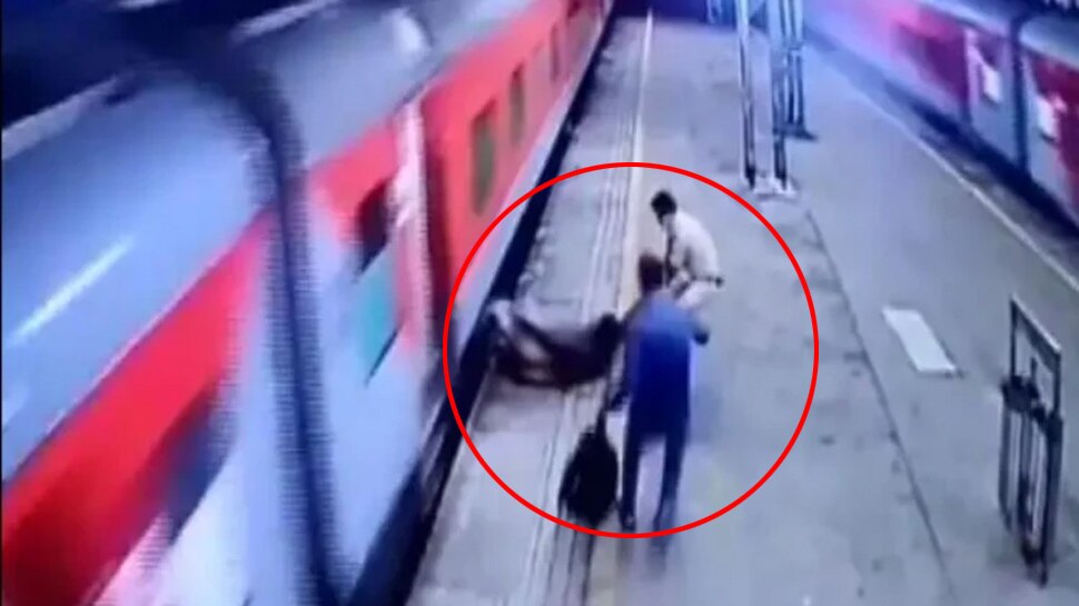 Mumbai: चलती ट्रेन से उतरने की कोशिश में गिरा यात्री, RPF जवान की मुस्तैदी ने बचाई जान