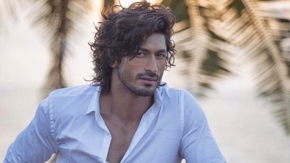 Vidyut Jammwal ने शेयर कर दिया ऐसा वीडियो, गुस्से से आग बबूला हो रहे हैं फैंस