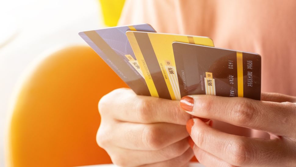 सावधान! भूलकर भी Credit Card से न करें इन चीजों की Payment वरना हो सकती है सजा, जान लें RBI की Guidelines